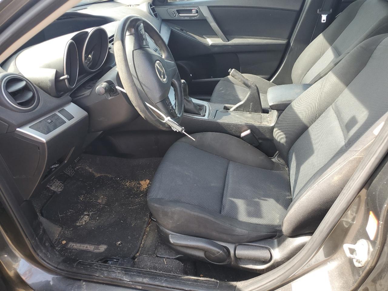 2011 Mazda 3 - Image 7