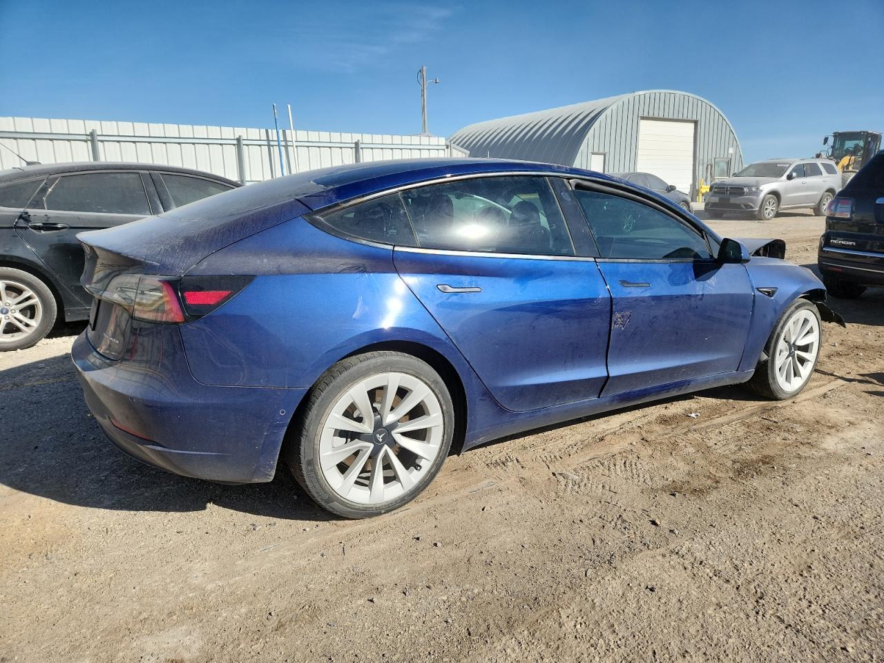 2022 Tesla Model 3 - Image 3
