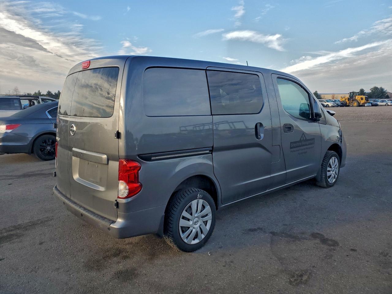 2020 Nissan Nv200 2.5S - Фото 3