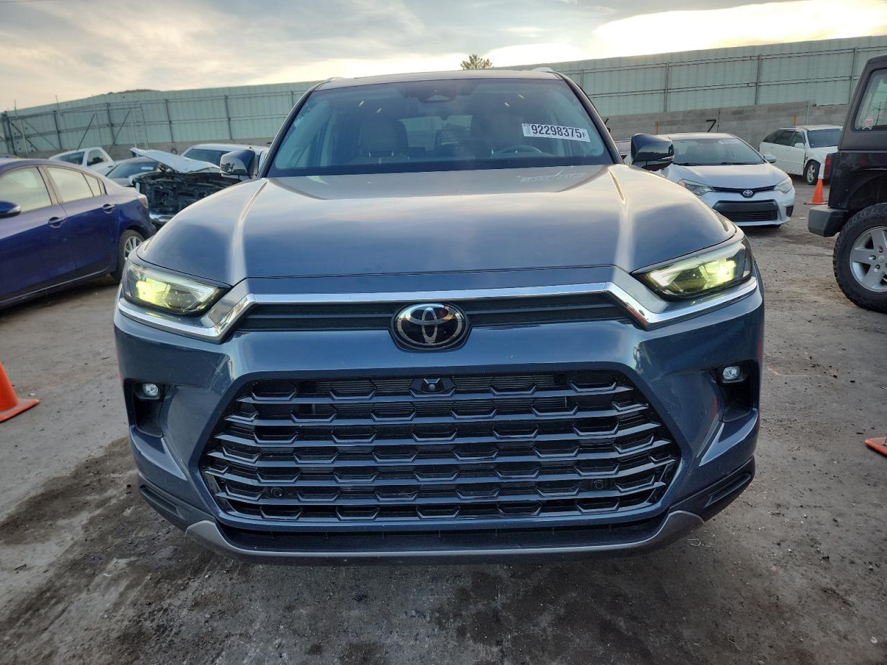 2024 Toyota Grand Highlander Xle - Фото 5