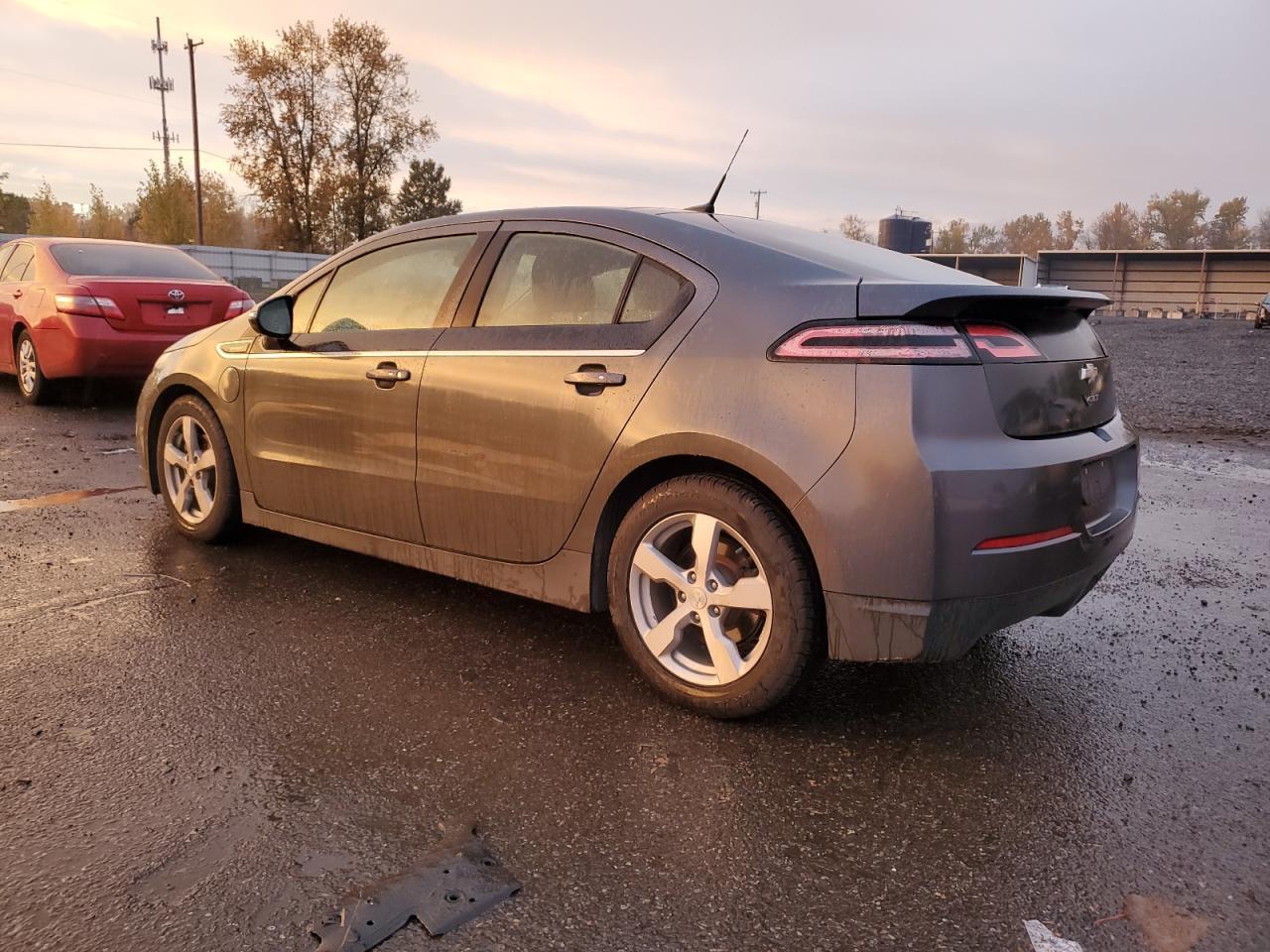 2013 Chevrolet Volt - Image 2