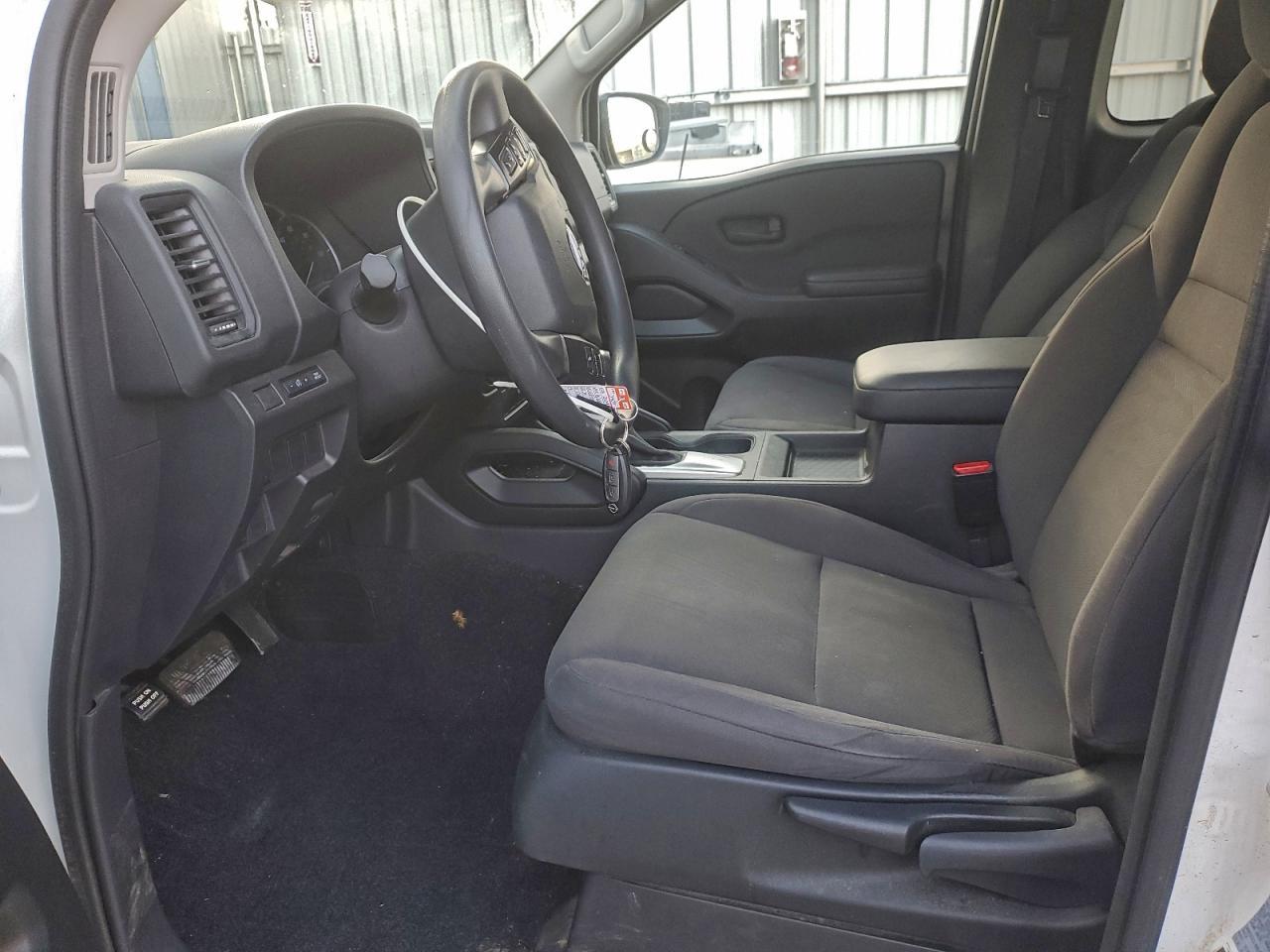 2024 Nissan Frontier * Clean Title * Prior Fleet * - Image 7