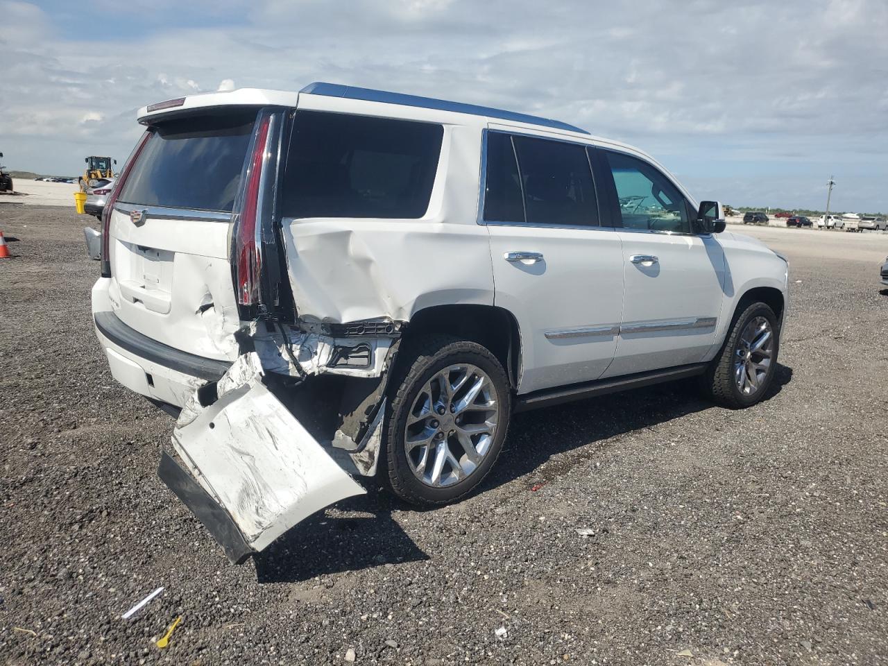 2017 Cadillac Escalade Premium Luxury - Фото 3