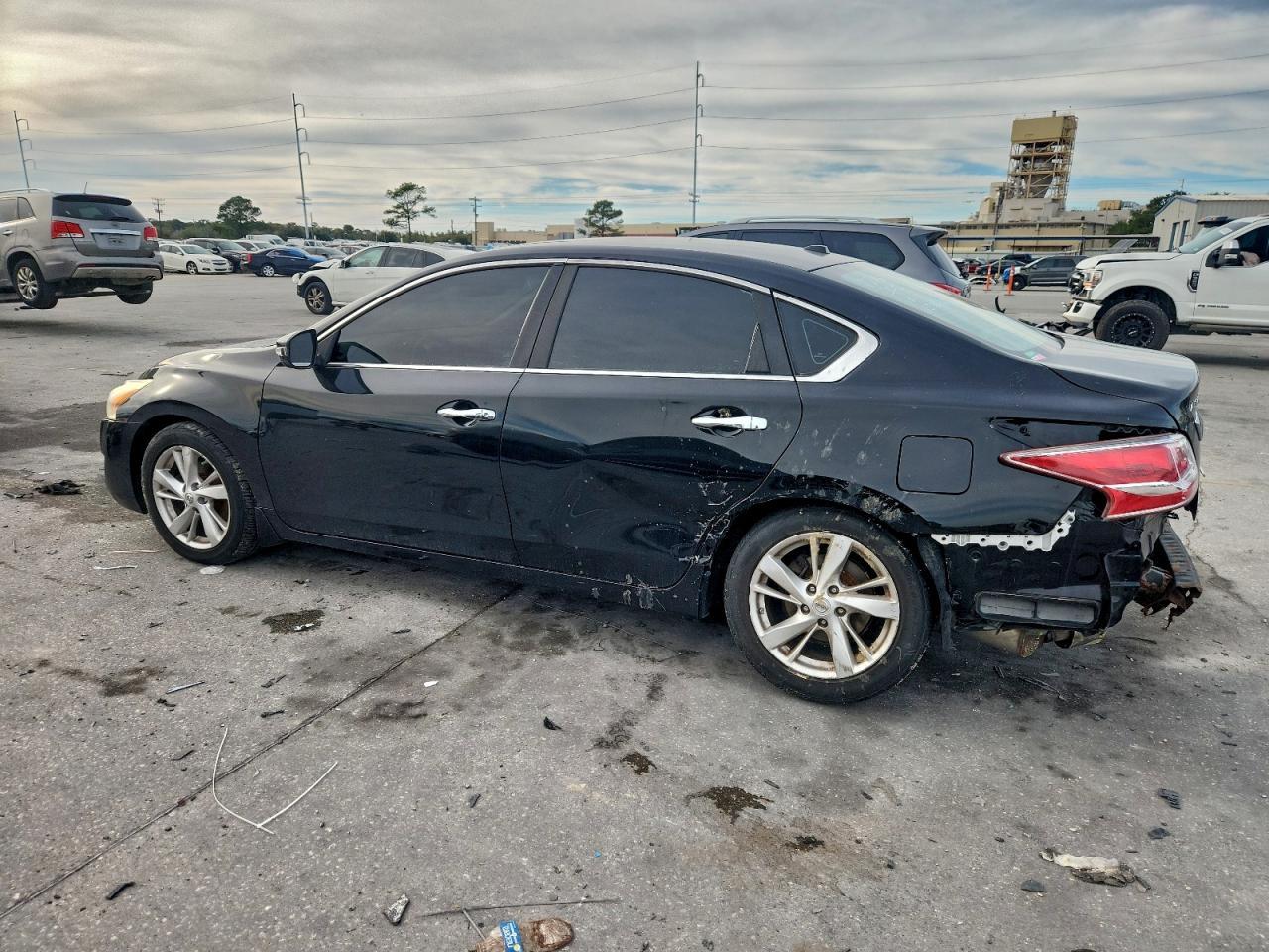 2015 Nissan Altima 2.5 - Фото 2