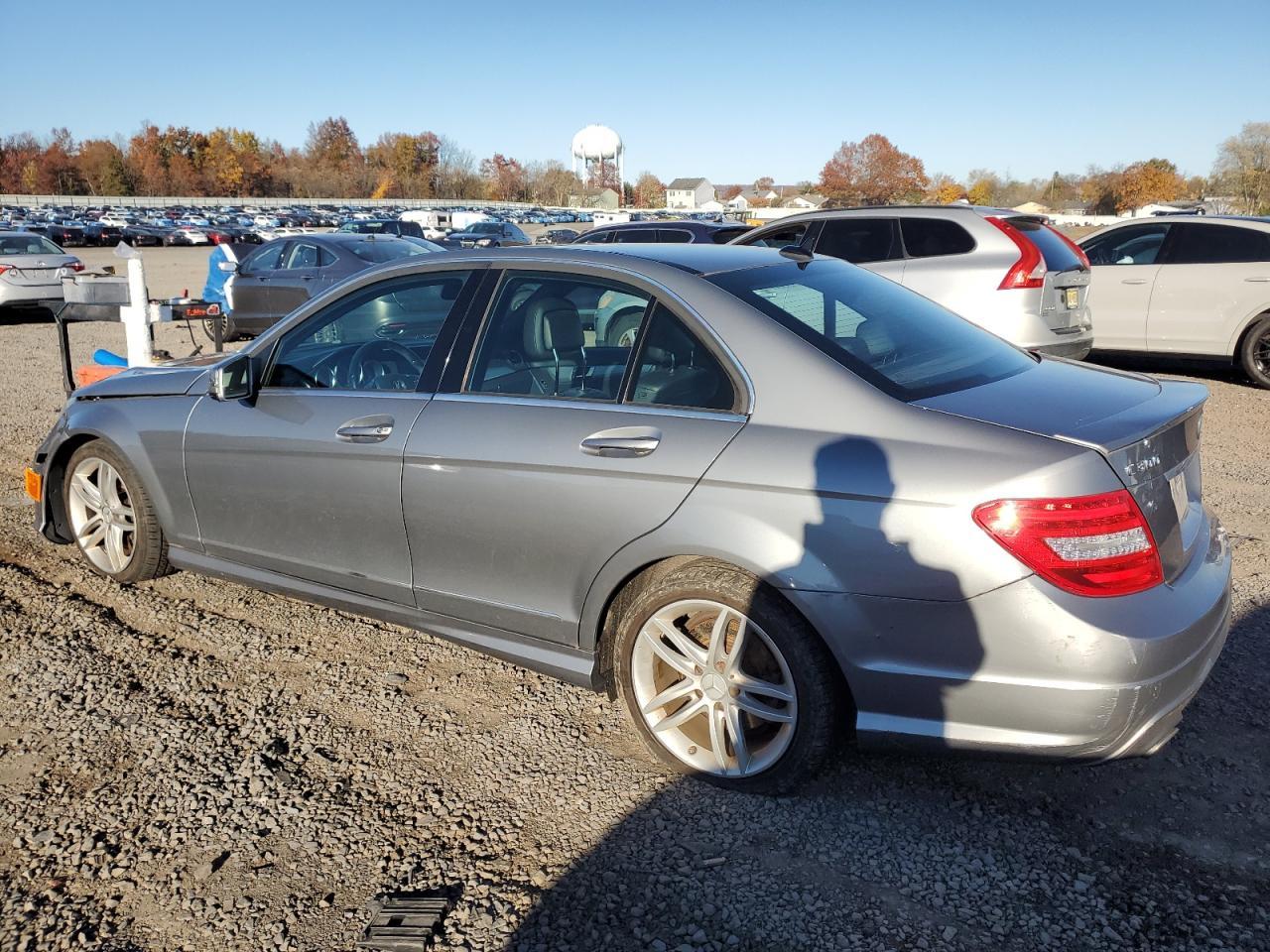 2014 Mercedes-Benz C 300 4Matic - Image 2