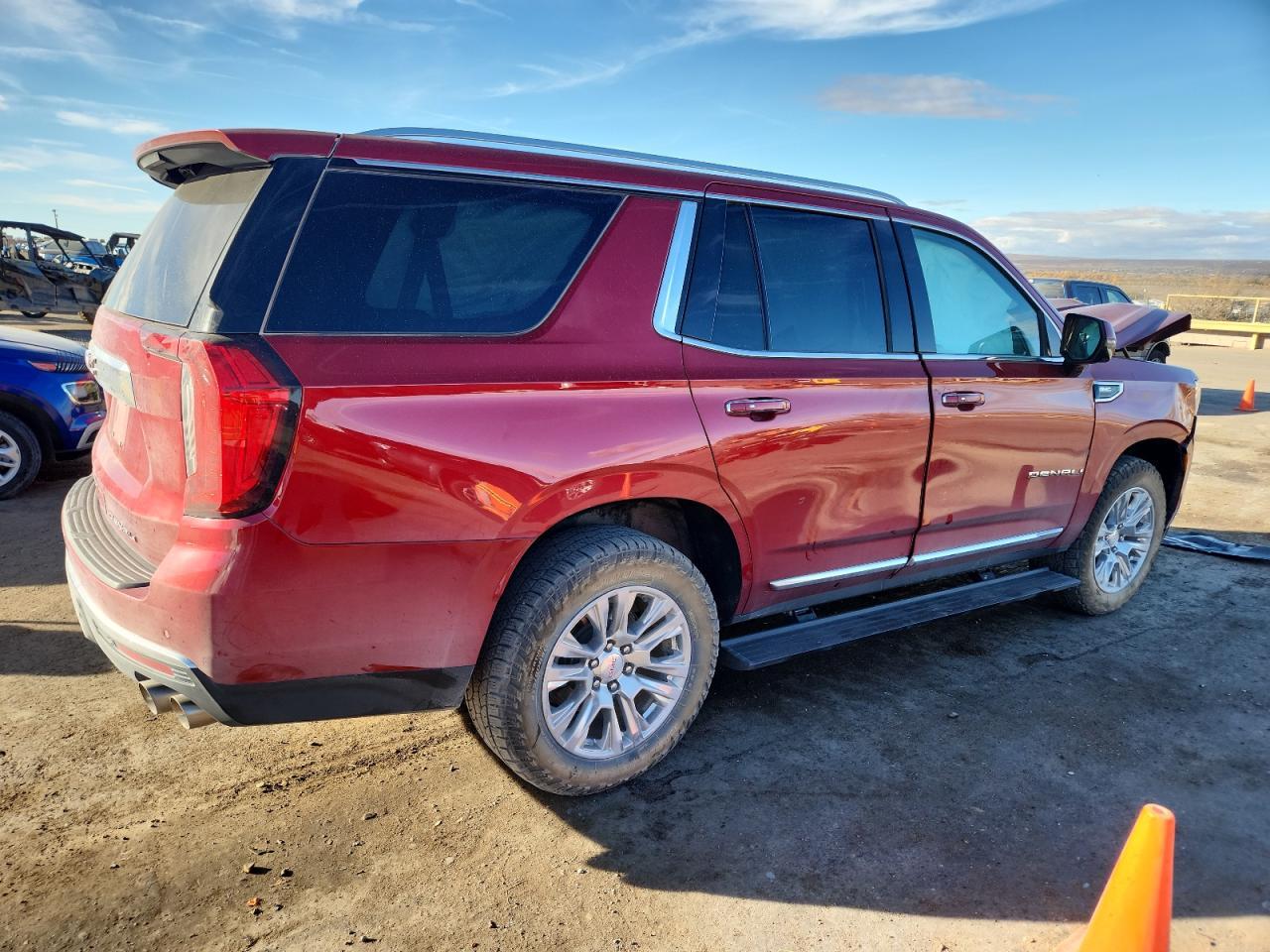 2022 GMC Yukon Denali - Image 3