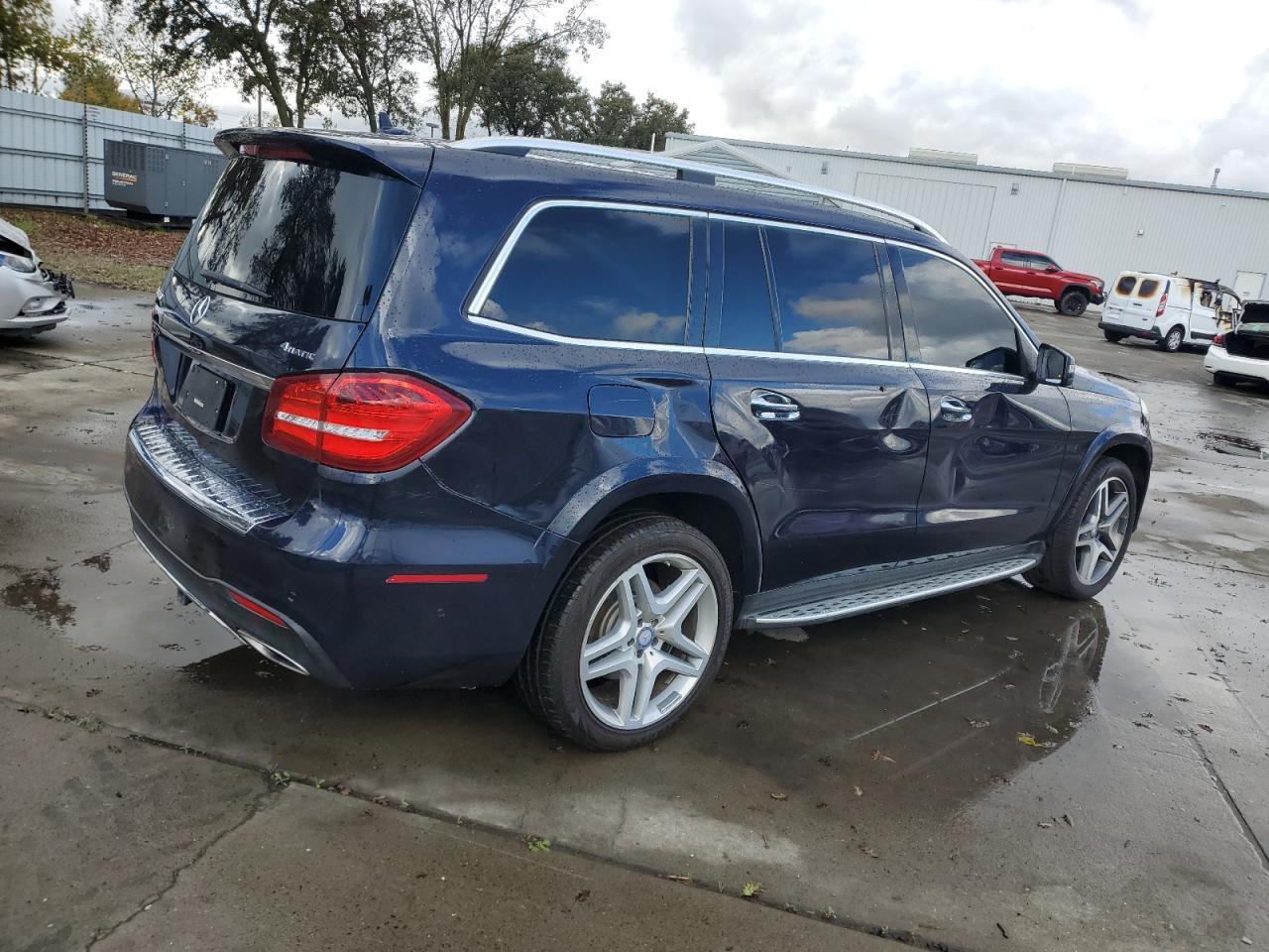 2017 Mercedes-Benz Gls 550 4Matic - Фото 3