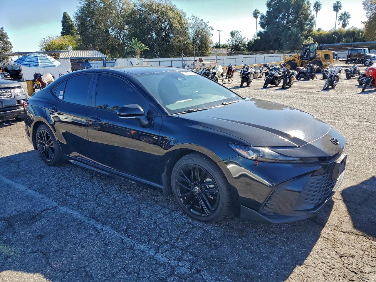 2025 Toyota Camry Xse - Фото 4