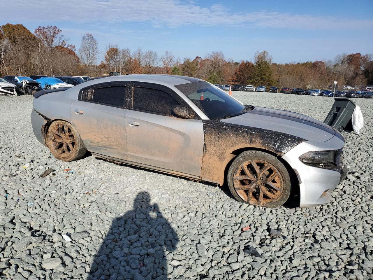 2019 Dodge Charger Sxt - Image 4