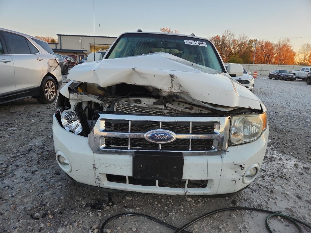 2012 Ford Escape Limited - Фото 5