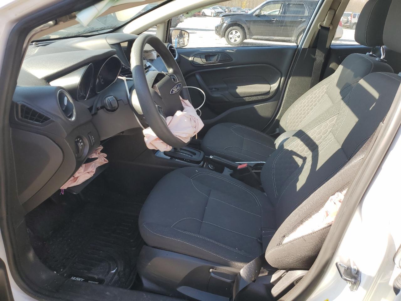 2018 Ford Fiesta Se - Фото 7