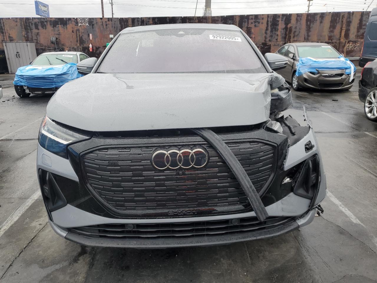 2024 Audi Q4 E-Tron Sportback Prestige - Image 5