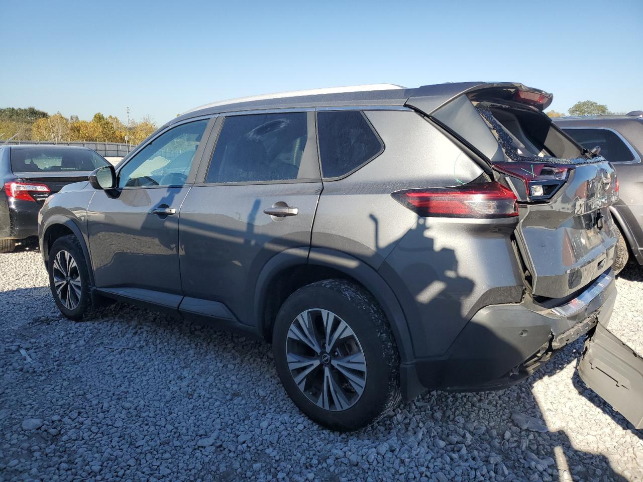 2023 Nissan Rogue Sv - Фото 2