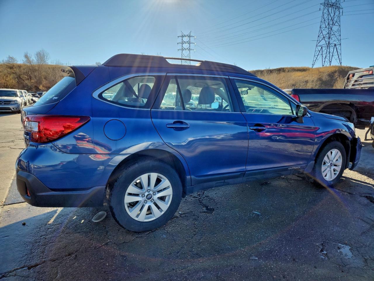 2019 Subaru Outback 2.5I - Image 3