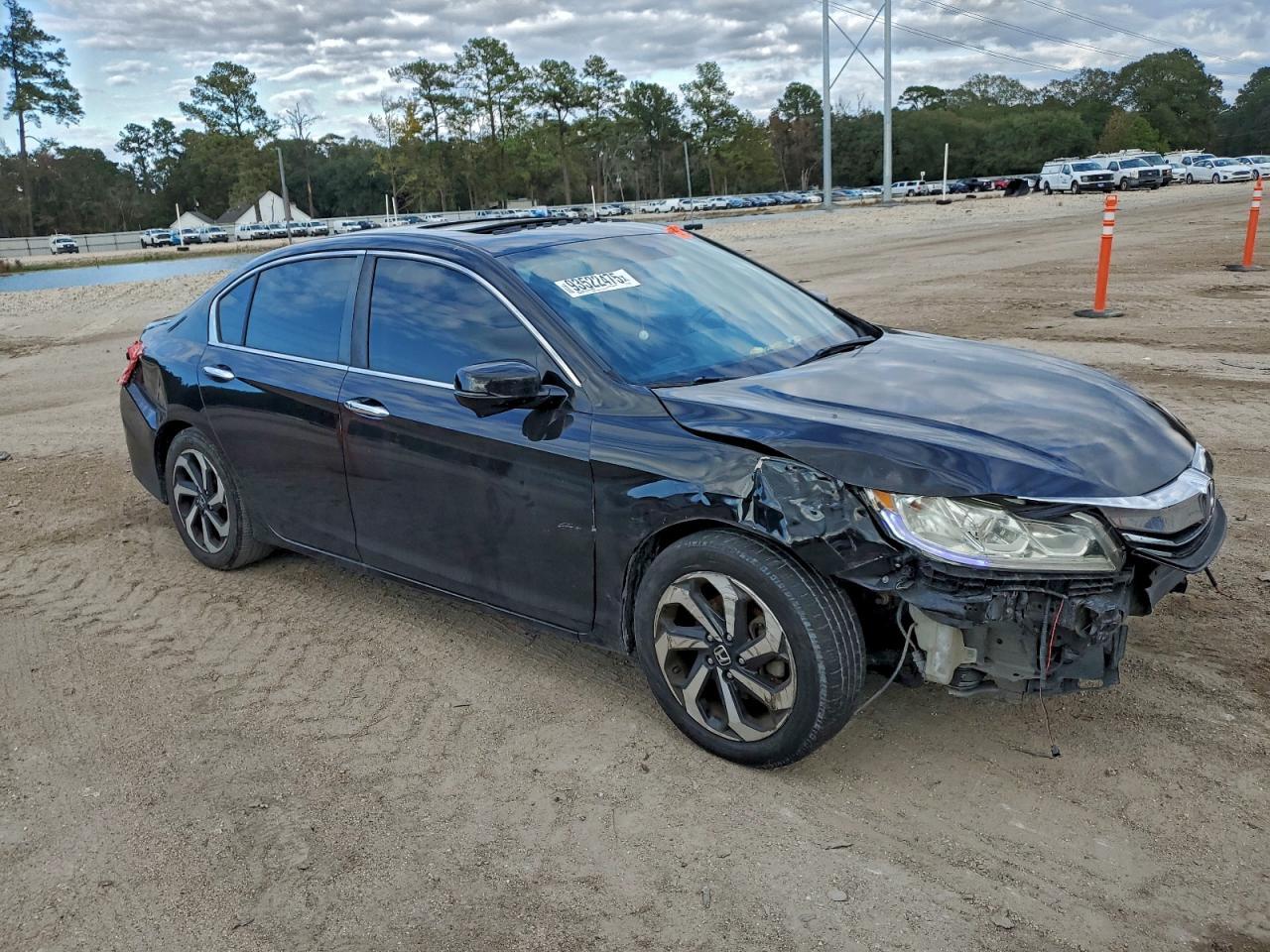 2017 Honda Accord Ex - Фото 4