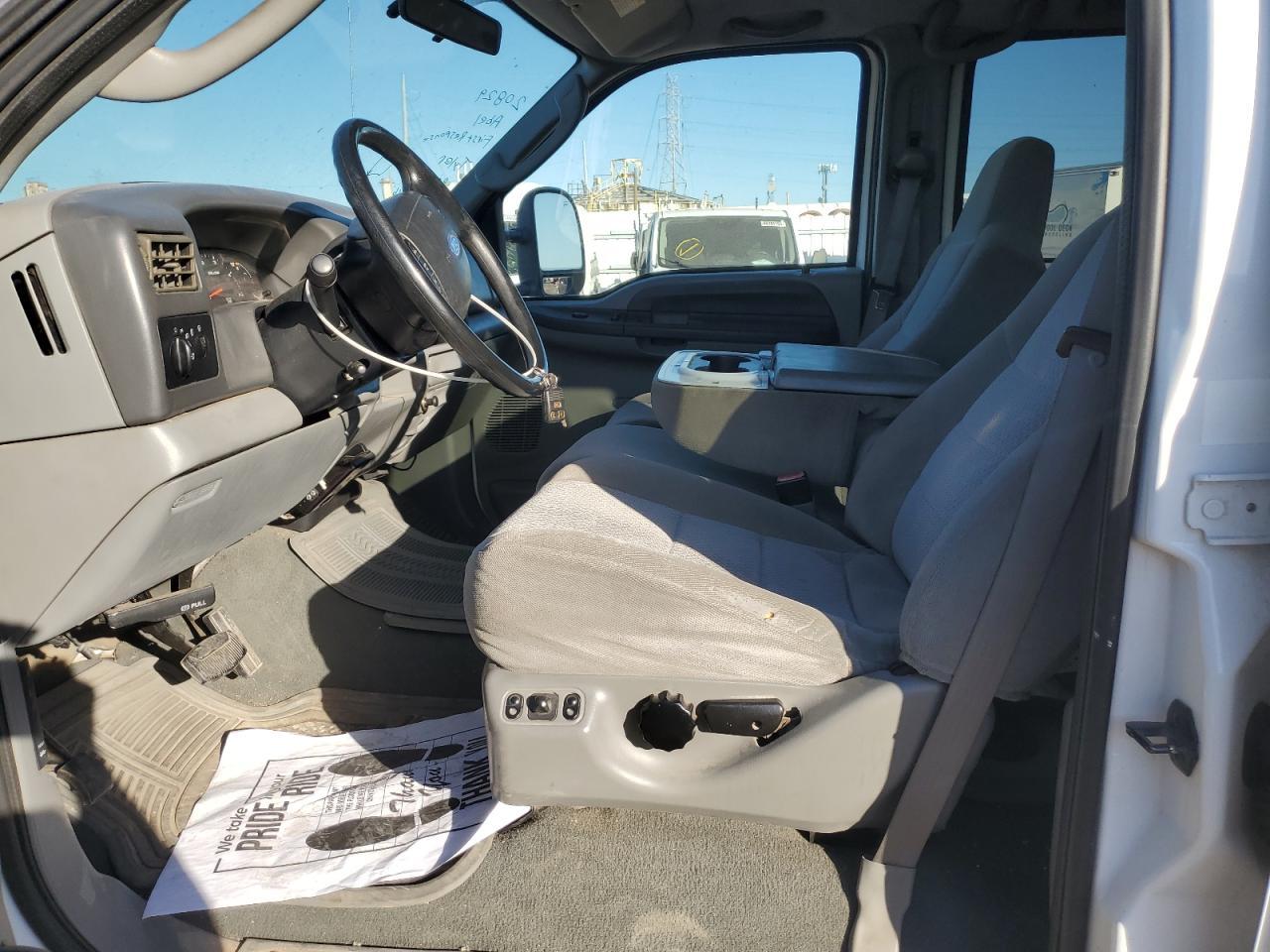 2004 Ford F350 Srw Super Duty - Фото 7