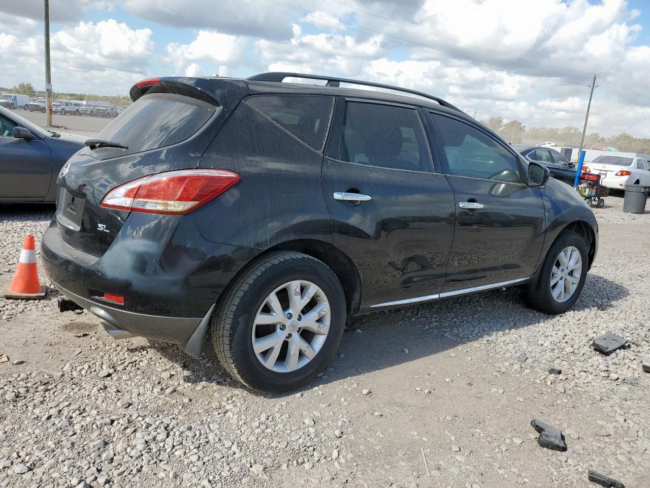 2014 Nissan Murano S - Фото 3