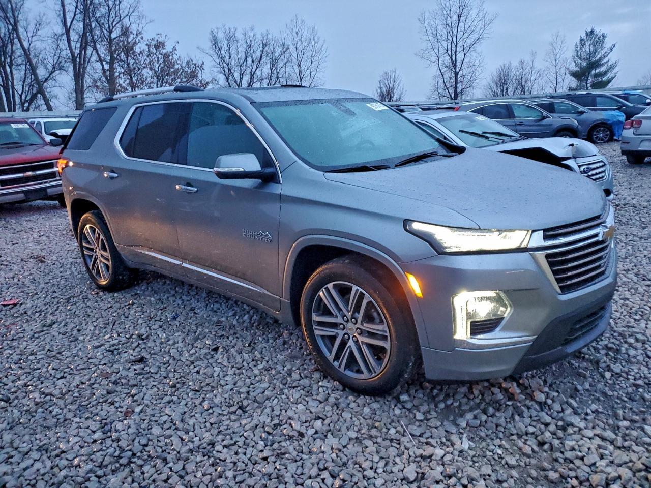 2023 Chevrolet Traverse High Country - Image 4