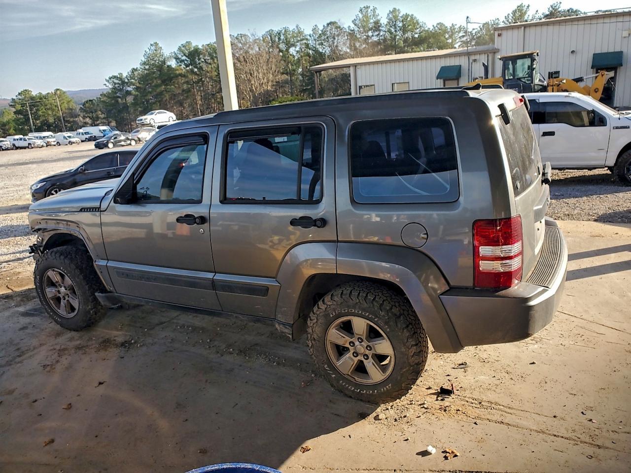 2012 Jeep Liberty Sport - Image 2