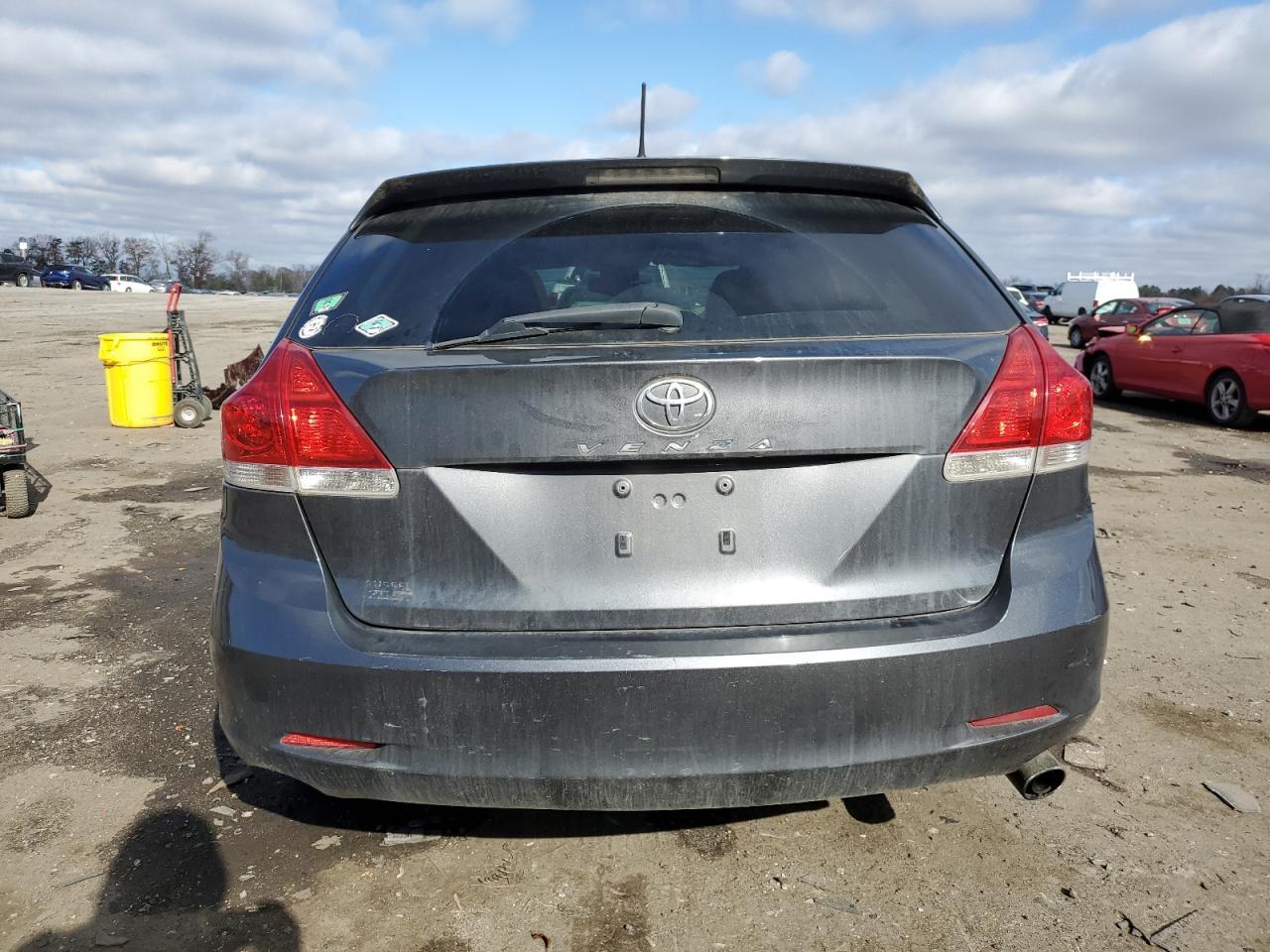 2010 Toyota Venza - Фото 6