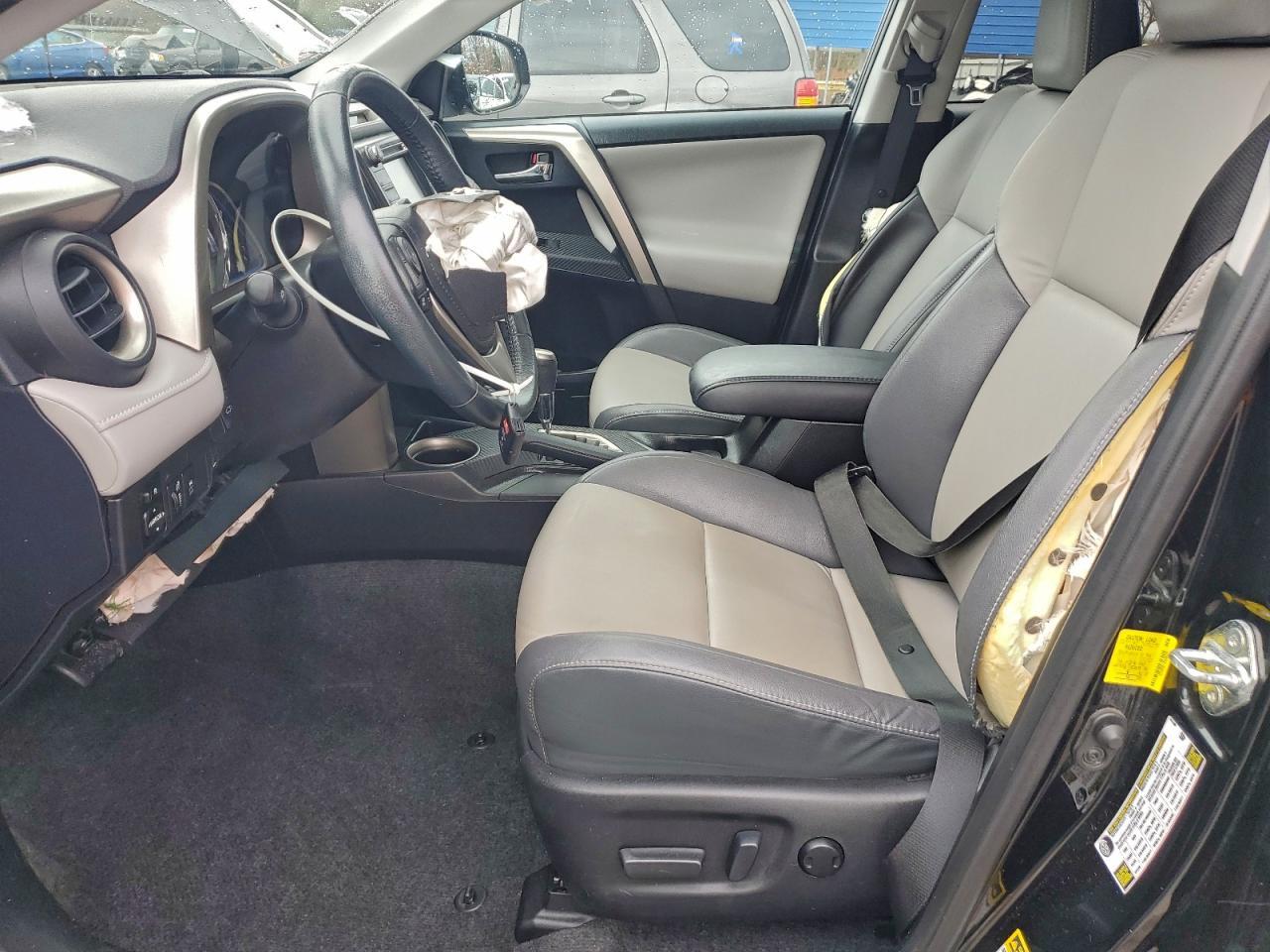 2015 Toyota Rav4 Limited - Image 7