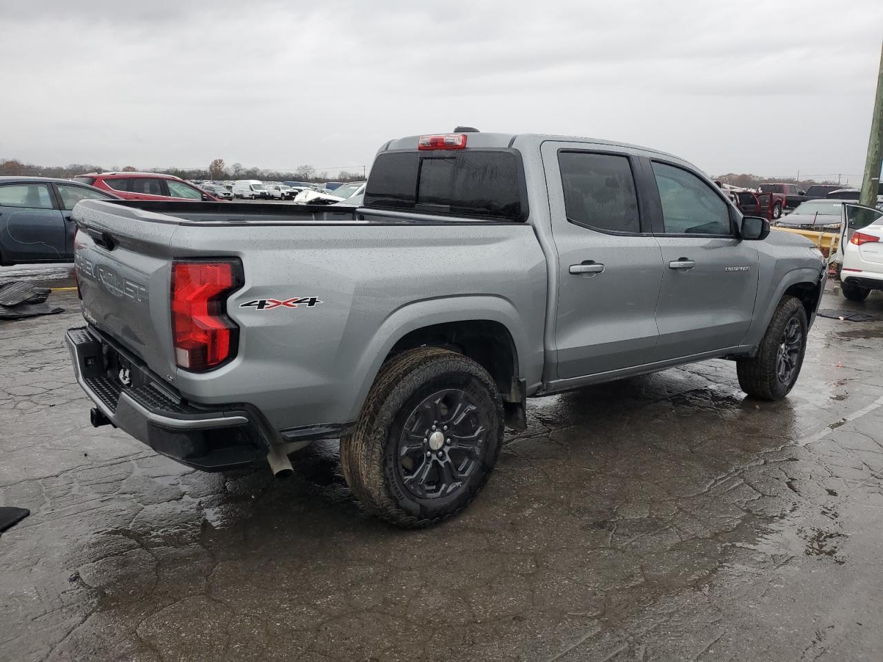 2023 Chevrolet Colorado Lt - Image 3