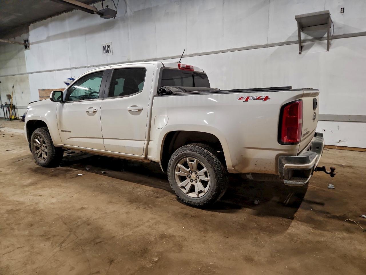 2019 Chevrolet Colorado Lt - Фото 2