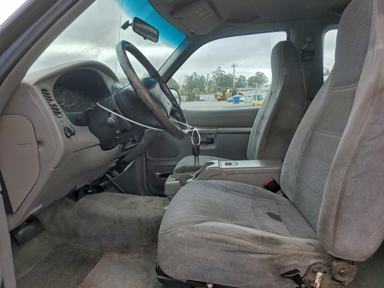 1998 Ford Explorer - Image 7