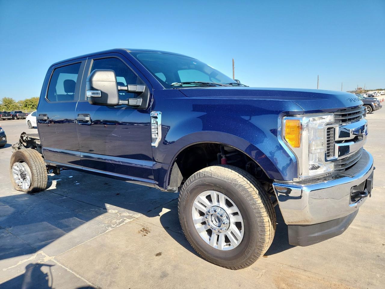 2017 Ford F250 Super Duty - Фото 4