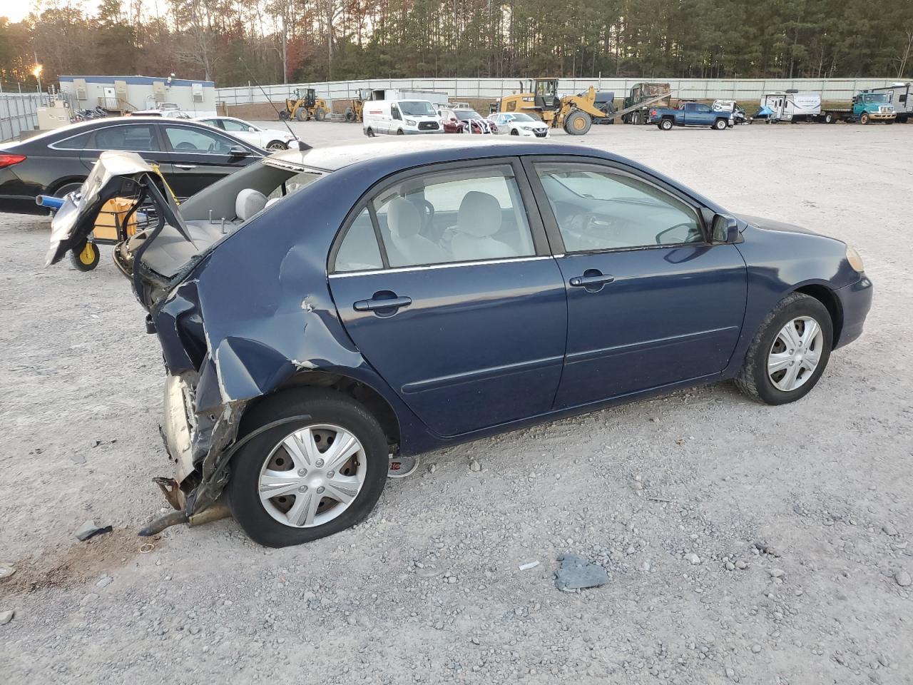 2003 Toyota Corolla Ce - Image 3