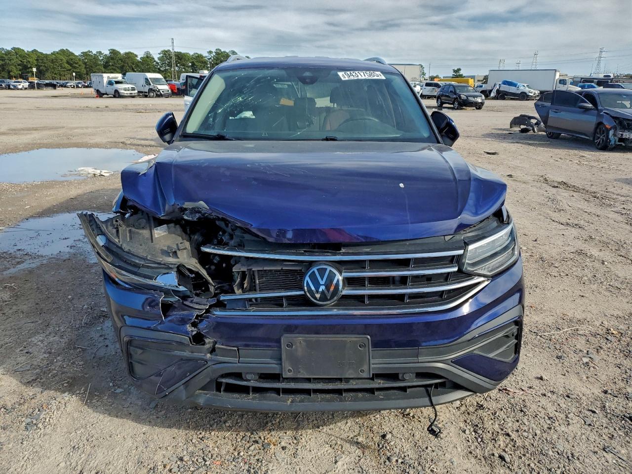 2022 Volkswagen Tiguan Se - Image 5