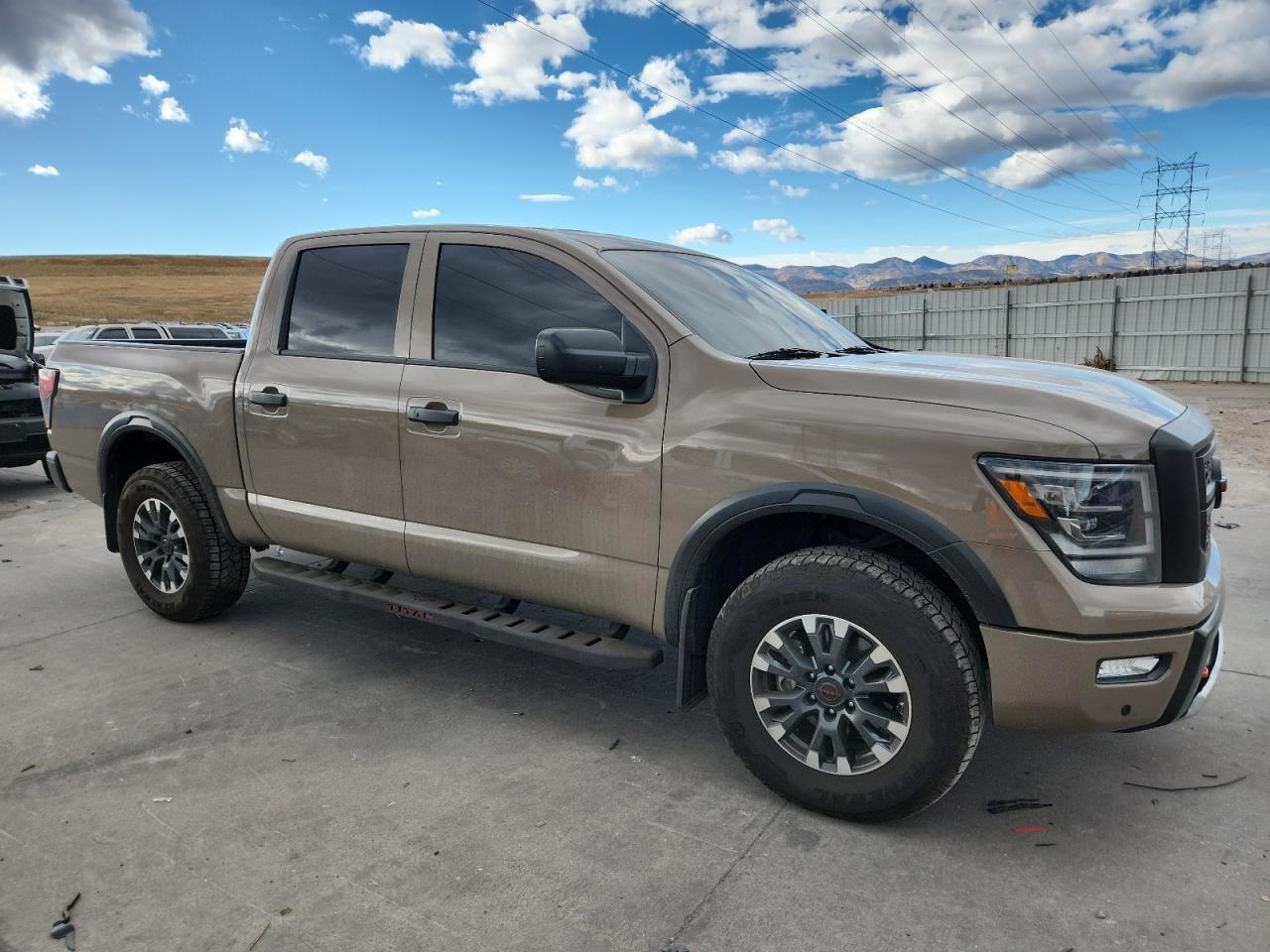 2024 Nissan Titan Pro-4X - Image 4