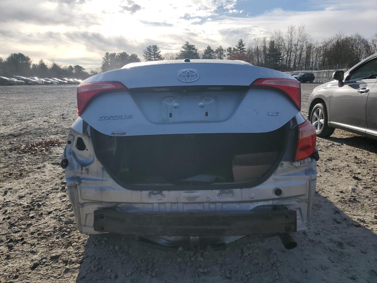 2018 Toyota Corolla L - Фото 6