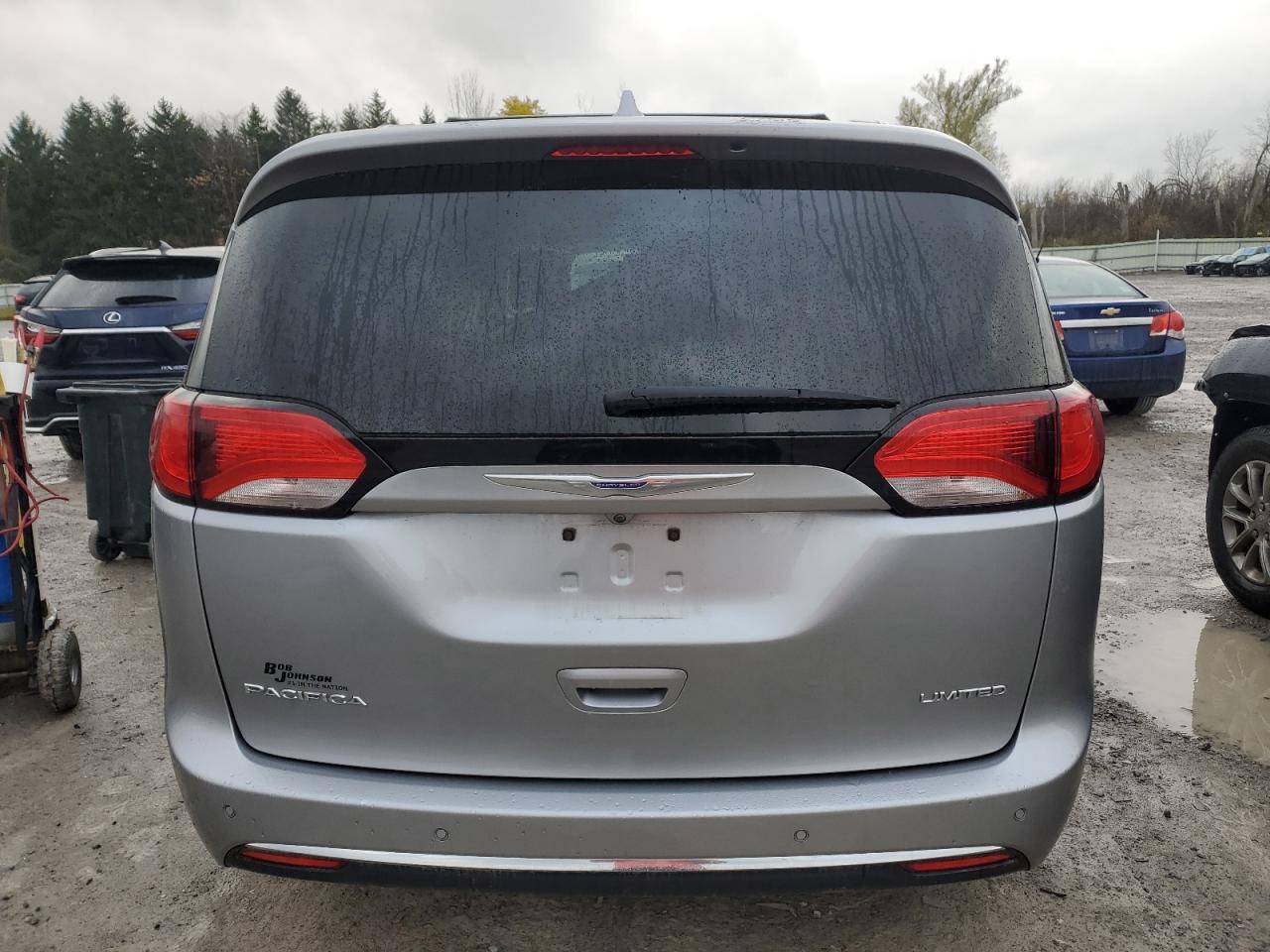 2020 Chrysler Pacifica Limited - Фото 6