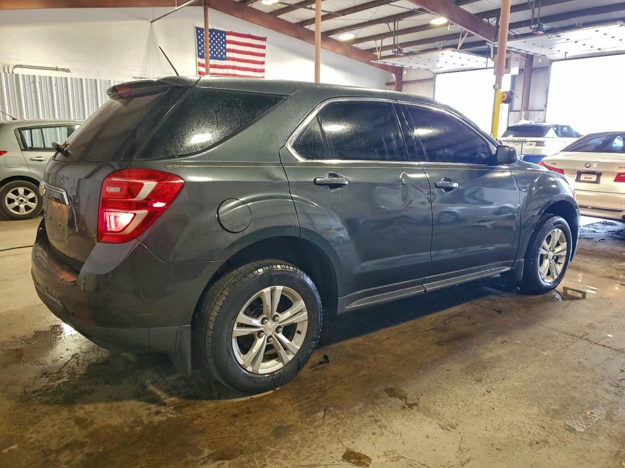 2017 Chevrolet Equinox Ls - Фото 3
