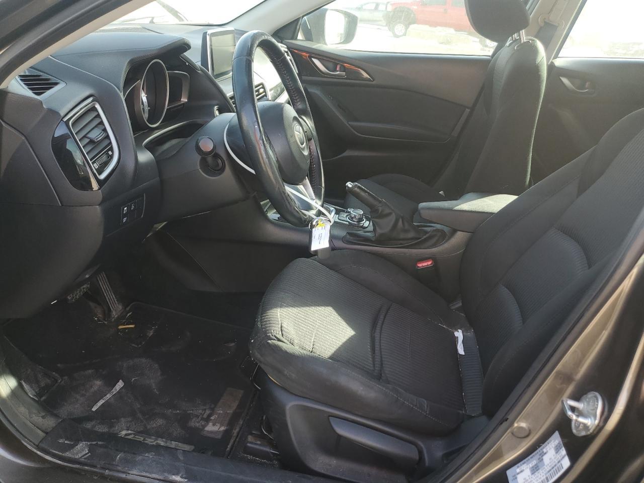 2016 Mazda 3 Touring - Image 7