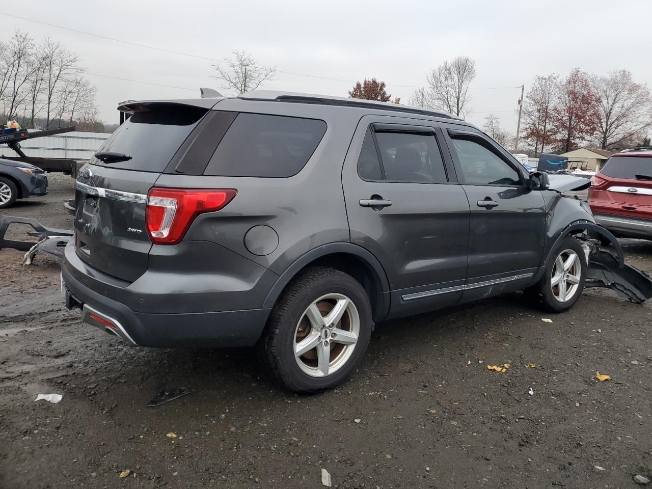 2016 Ford Explorer Xlt - Фото 3