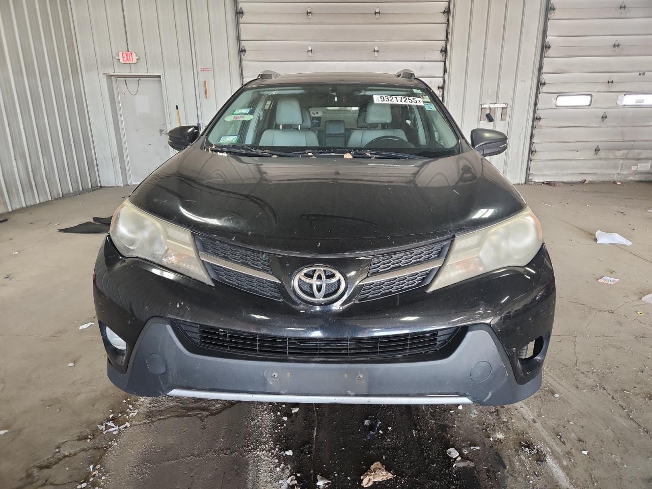 2015 Toyota Rav4 Limited - Image 5