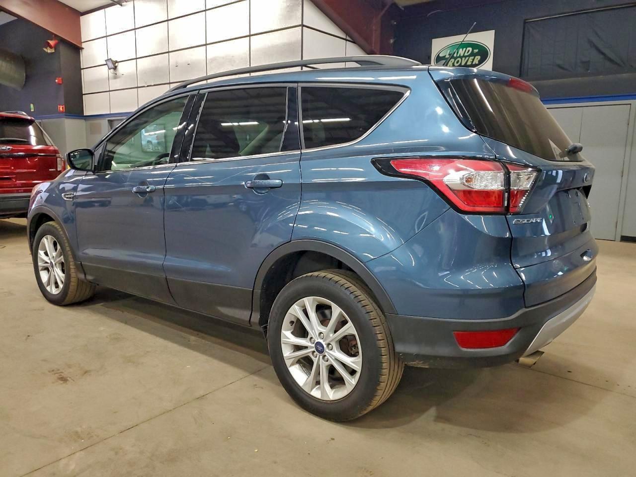 2018 Ford Escape Se - Фото 2