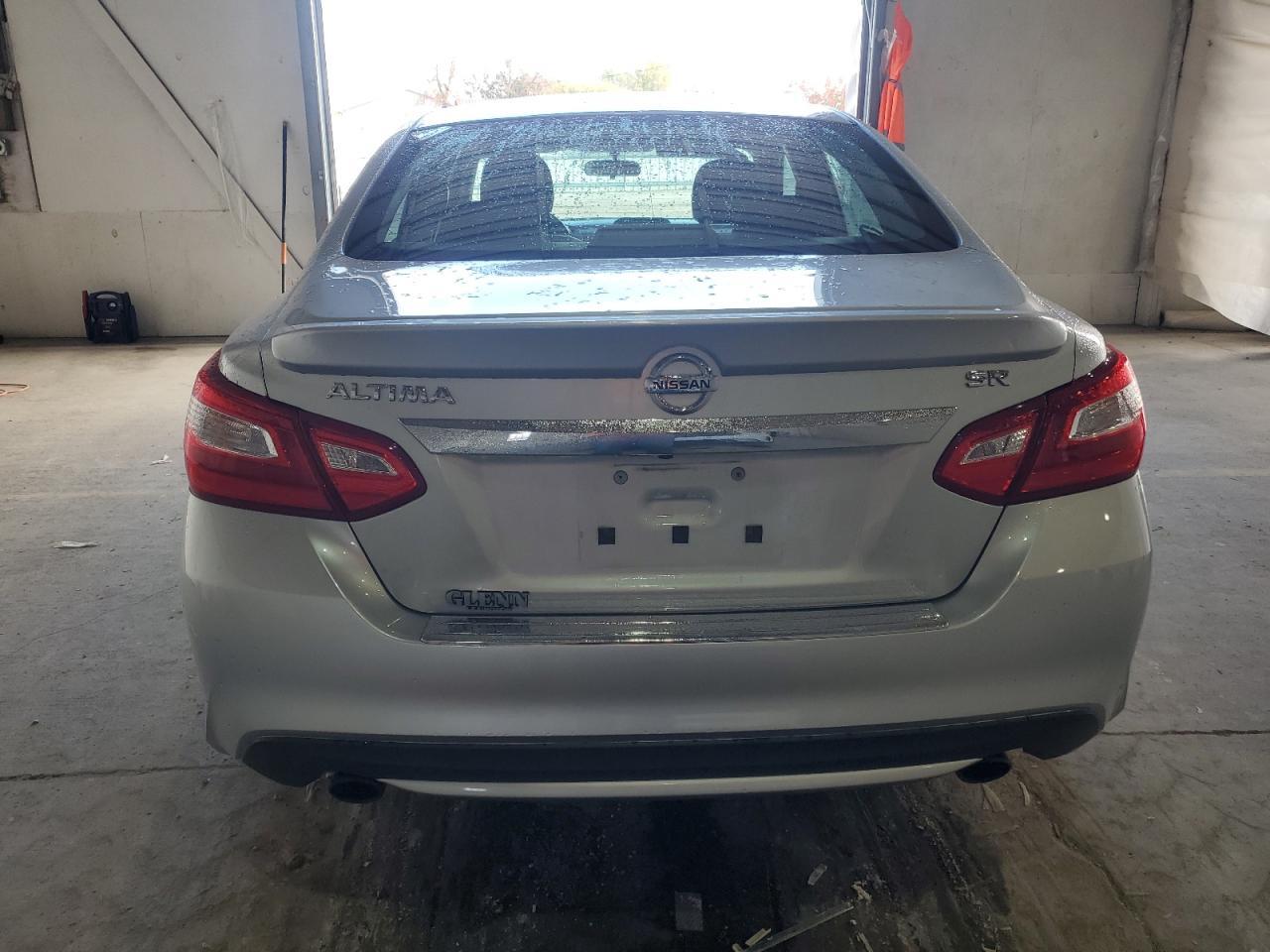 2016 Nissan Altima 2.5 - Image 6