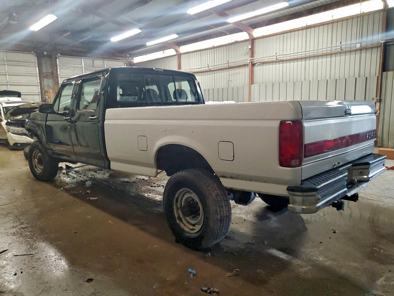 1992 Ford F350 - Image 2