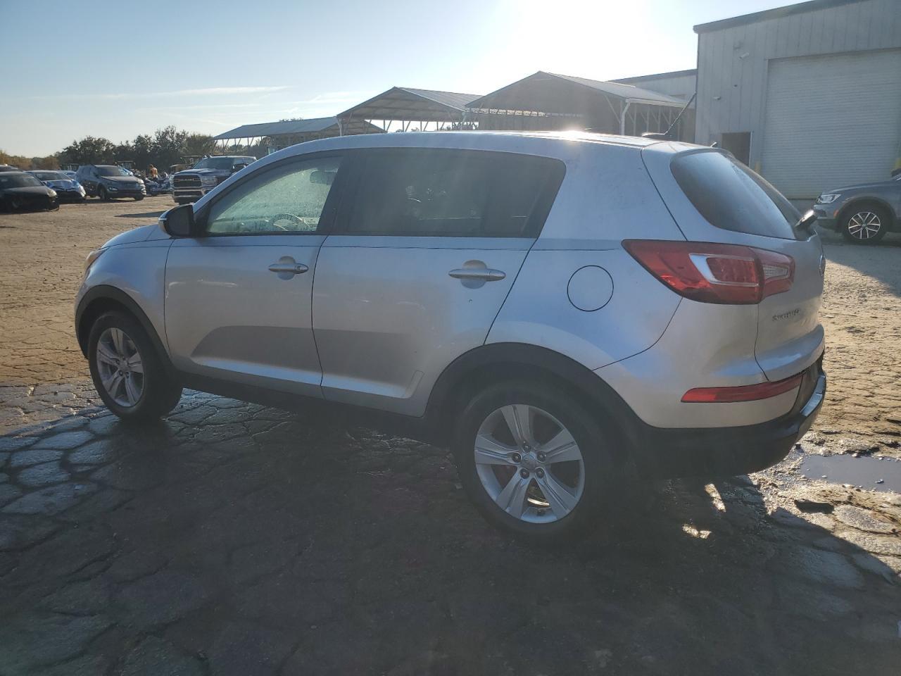 2012 Kia Sportage Base - Фото 2
