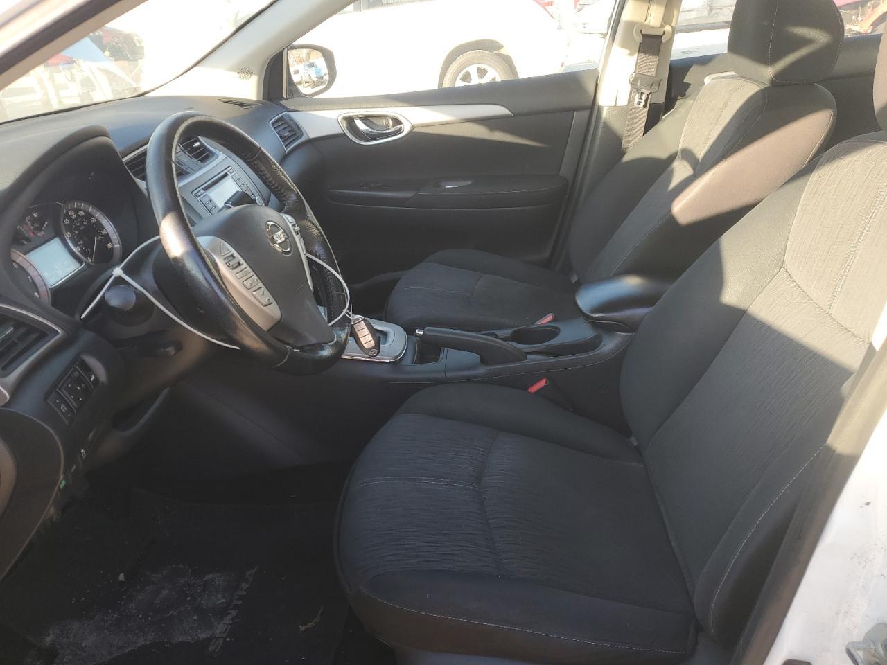 2015 Nissan Sentra S - Фото 7