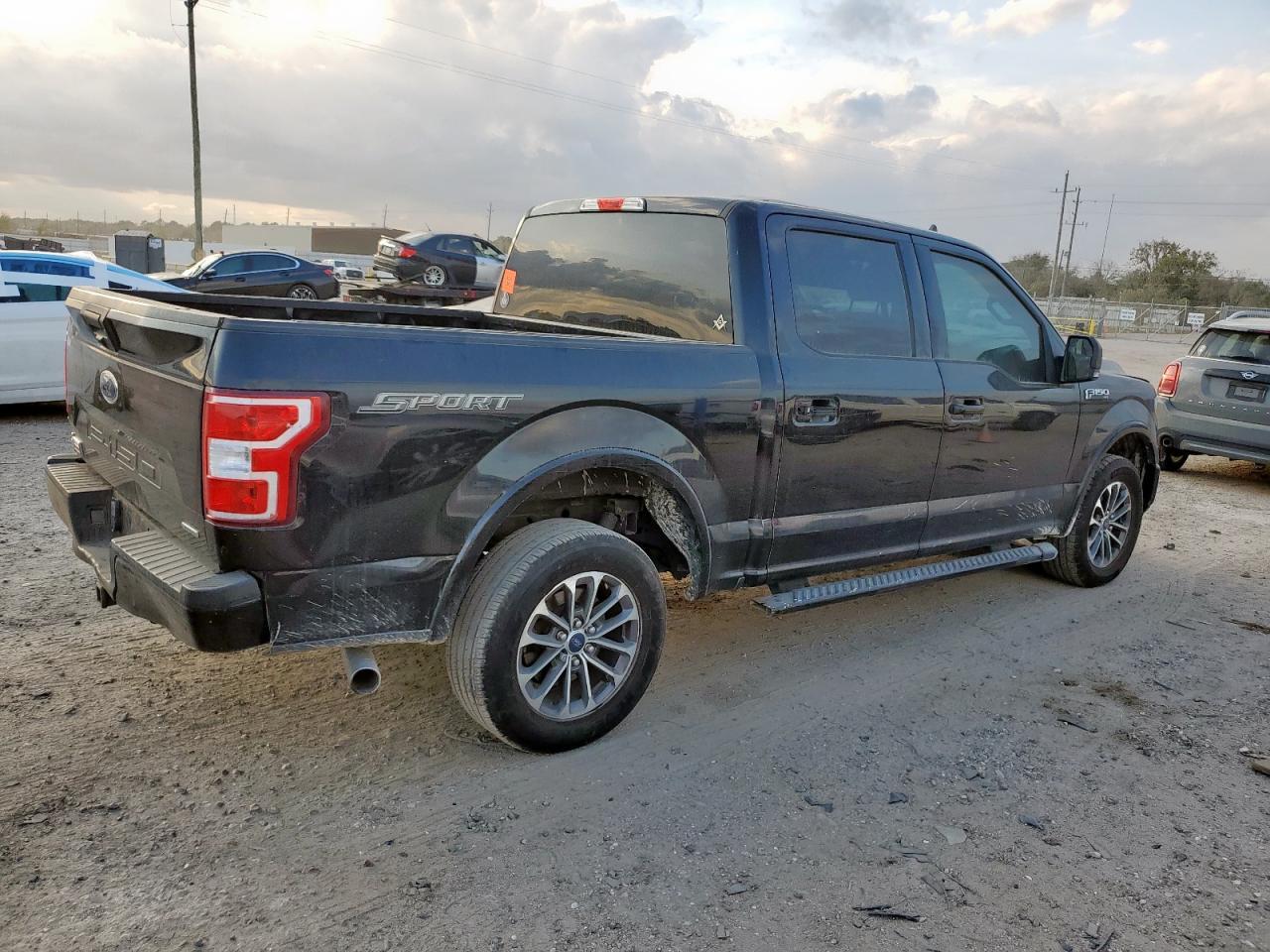 2019 Ford F150 Supercrew - Фото 3