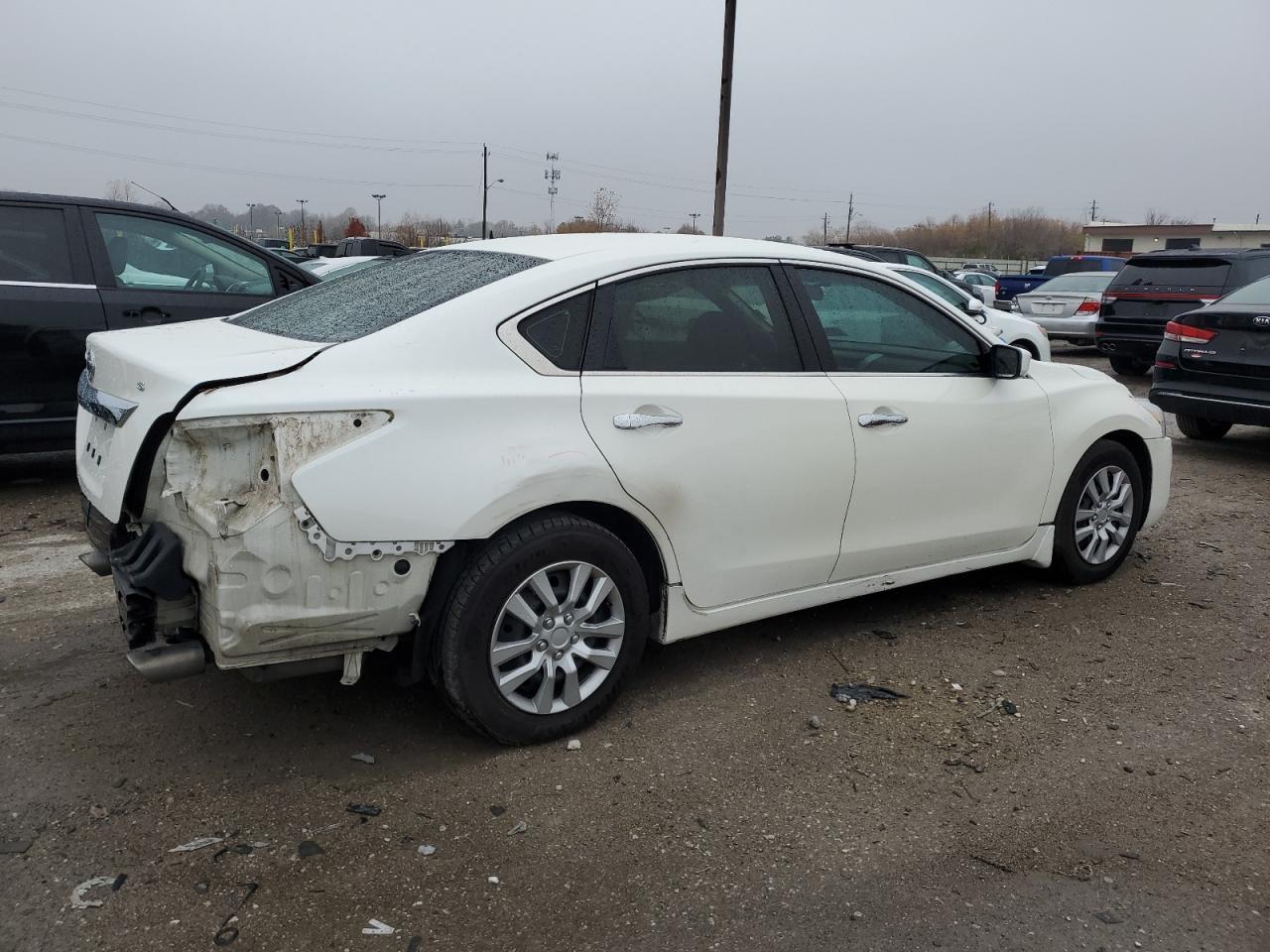 2015 Niss Altima - Фото 3