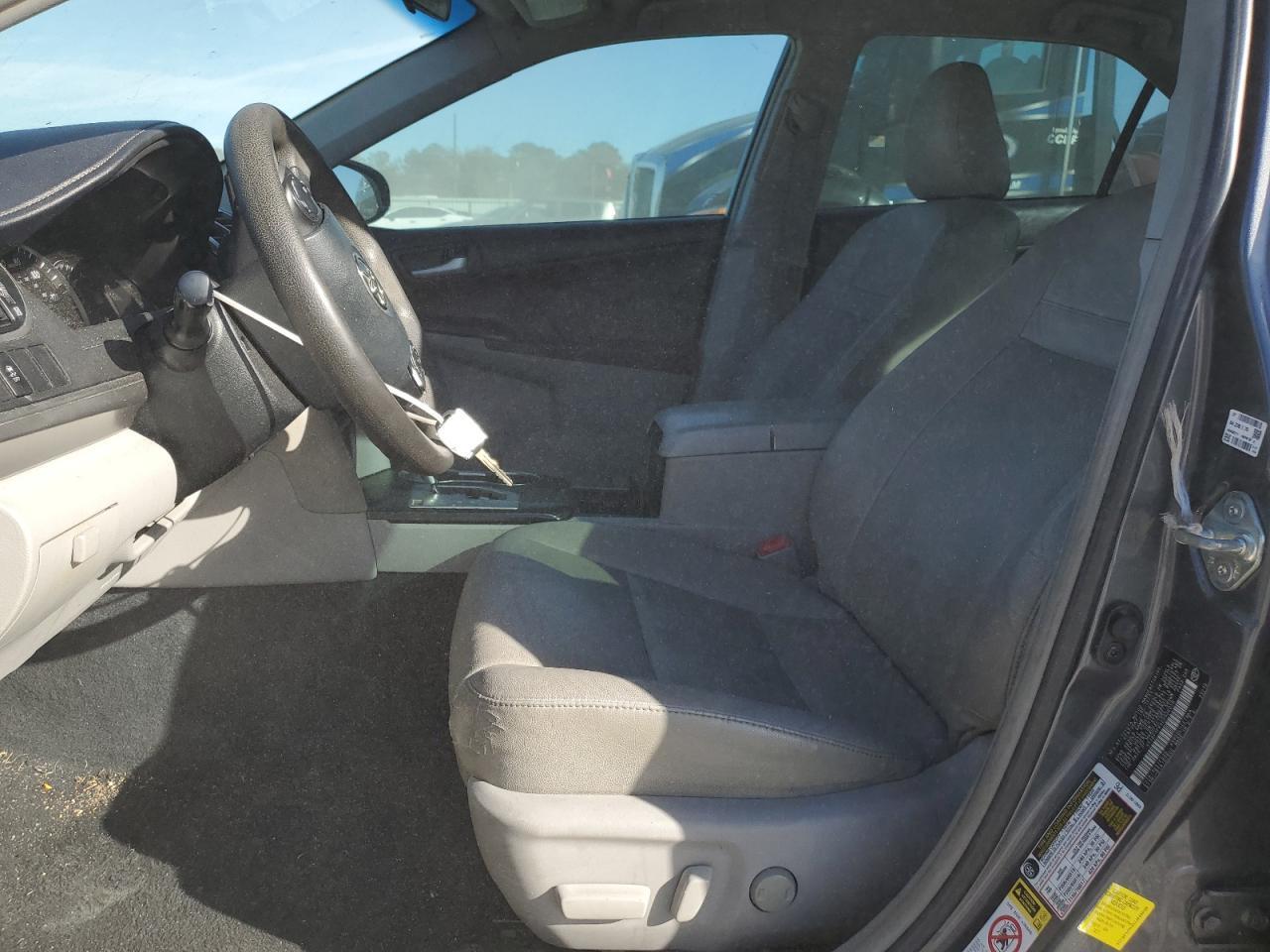 2012 Toyota Camry Base - Image 7