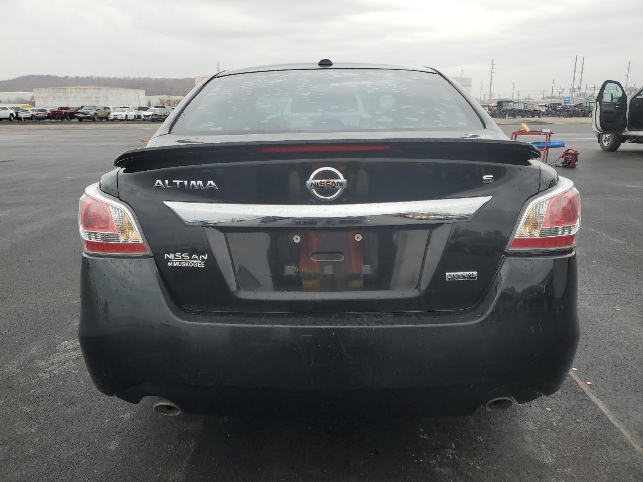 2015 Nissan Altima 2.5 - Image 6