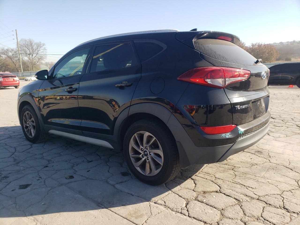 2017 Hyundai Tucson Limited - Image 2