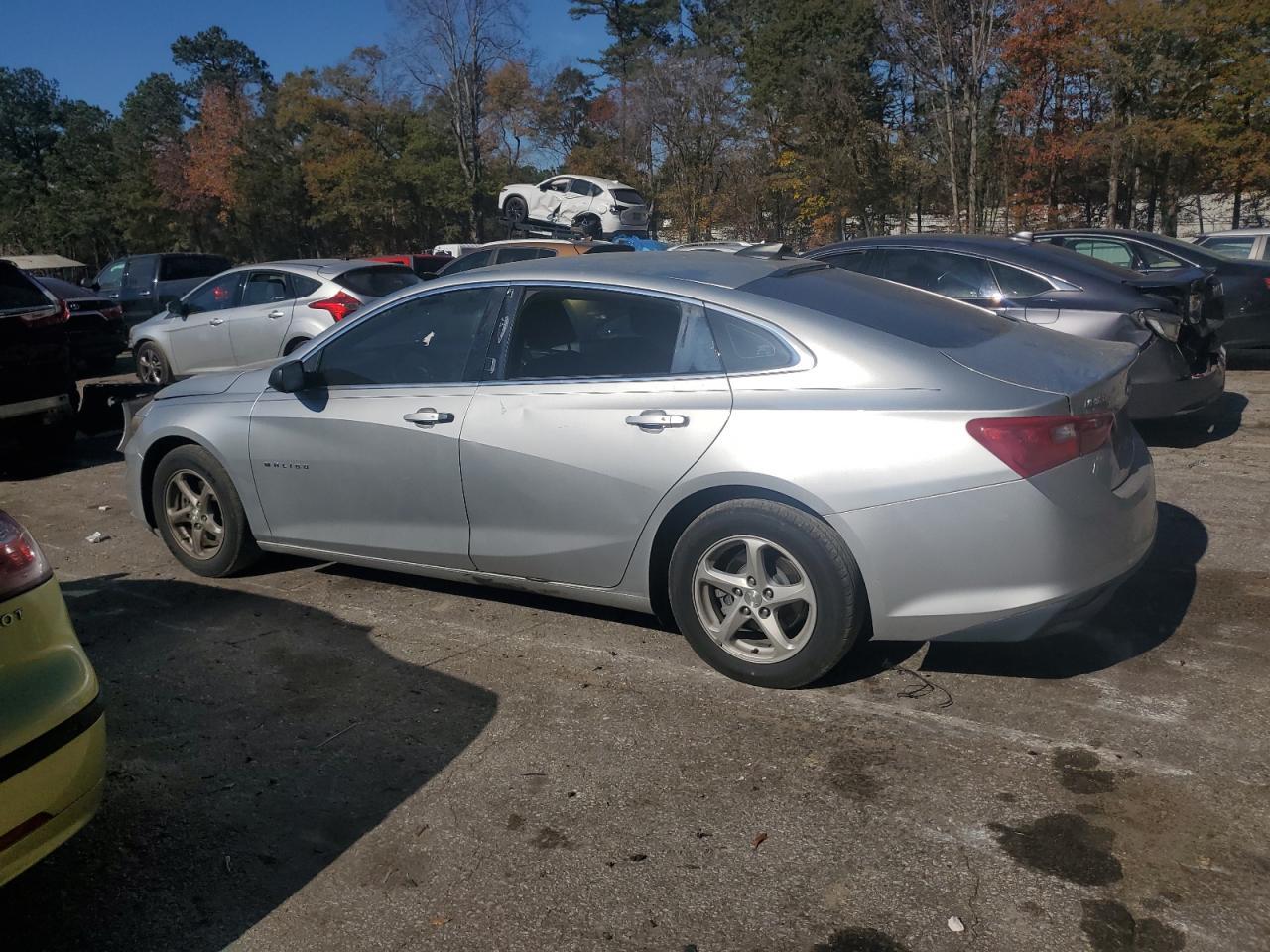 2018 Chevrolet Malibu Ls - Image 2