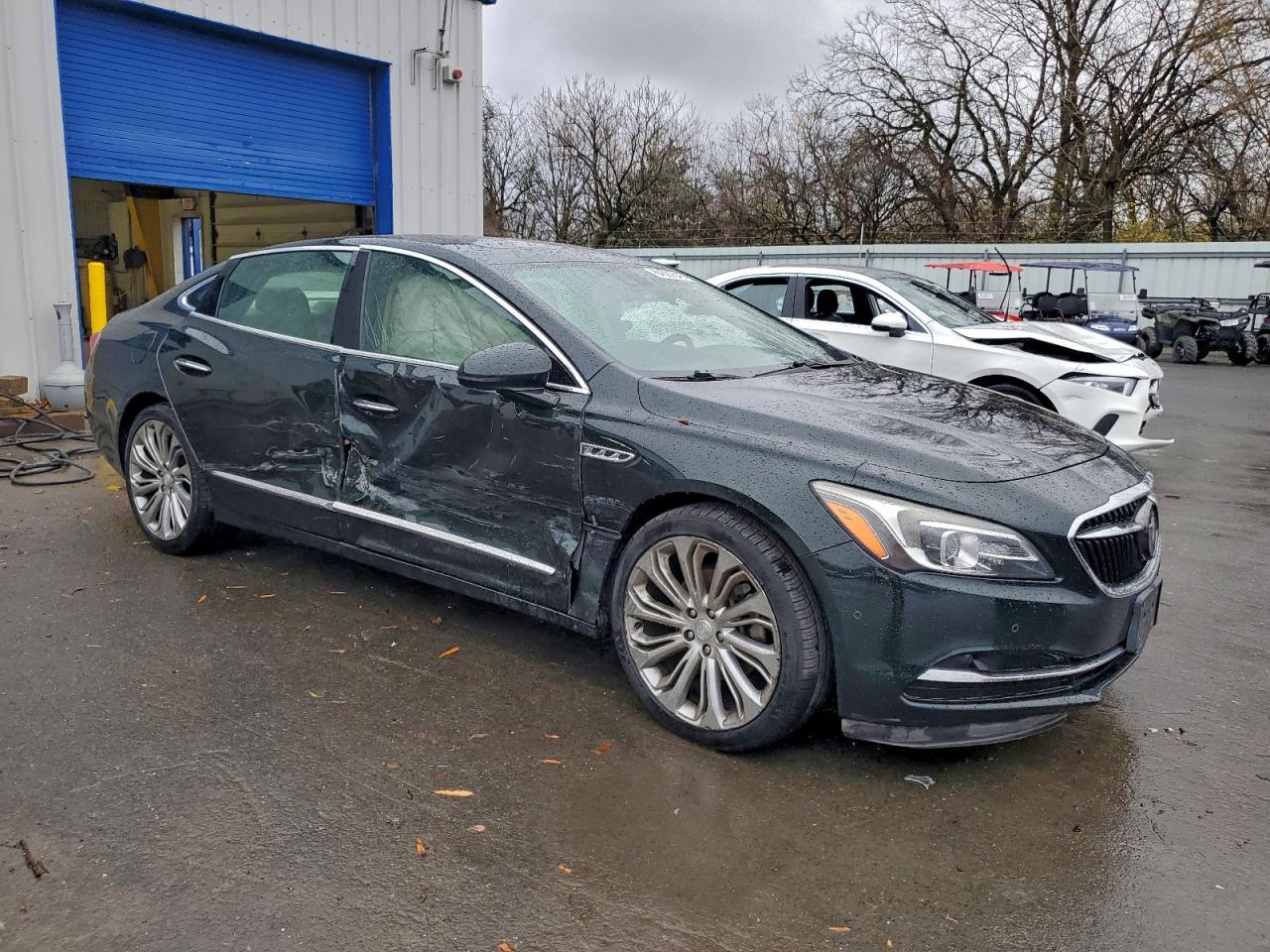 2017 Buick Lacrosse - Image 4